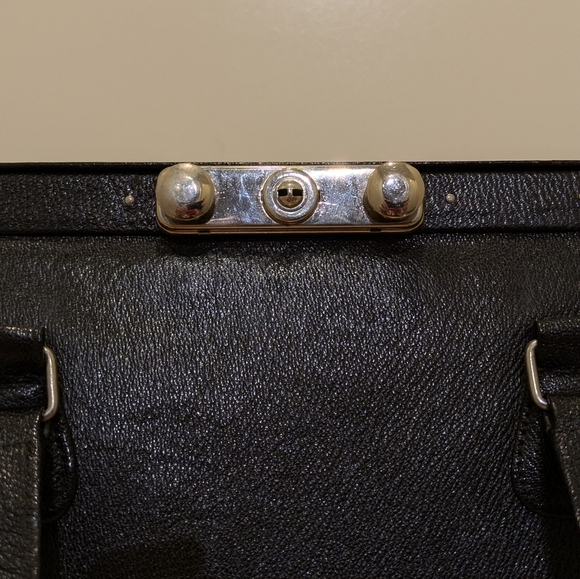 EUC 1950s Vintage Fassbender for Eaton's Gladstone Handbag with Metal Hardware - Picture 8 of 15